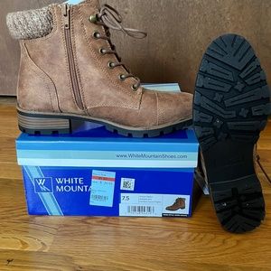 NWT white Mountain Ankle Boots